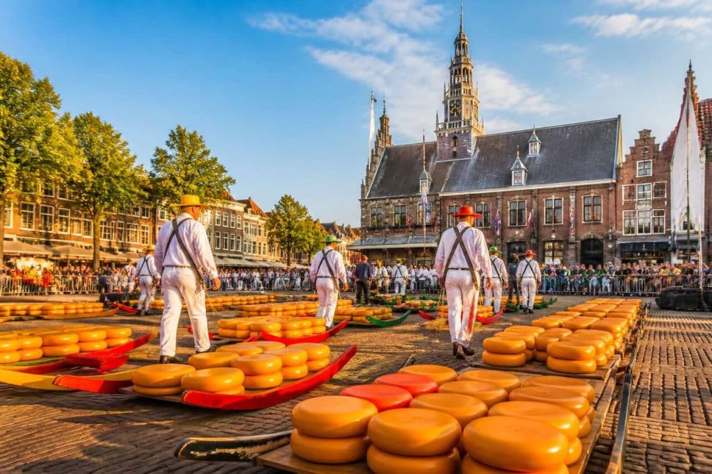 Alkmaar, la capitale du fromage : une plongée authentique dans la culture néerlandaise
