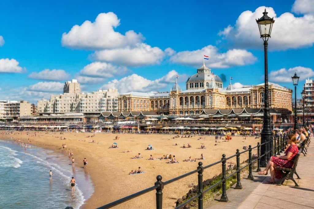 Scheveningen : l'âme balnéaire des Pays-Bas entre sable doré et culture vibrante
