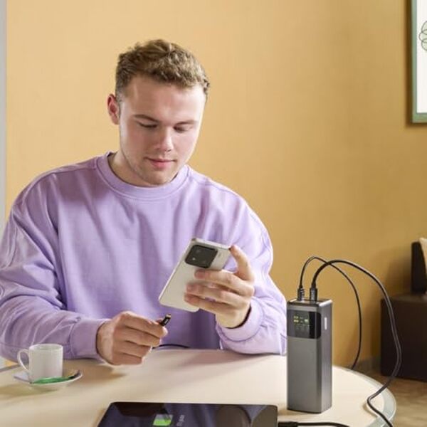 Découvrez notre test détaillé de la batterie externe Hama 24000 mAh. Puissance, vitesse de charge rapide et autonomie : tous les détails pour bien choisir. 