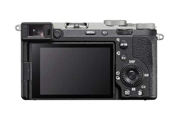 Découvrez notre test complet du Sony Alpha 7C II, l'appareil photo hybride compact plein format avec 33 MP. Performances, qualité d'image et ergonomie analysées en détail.