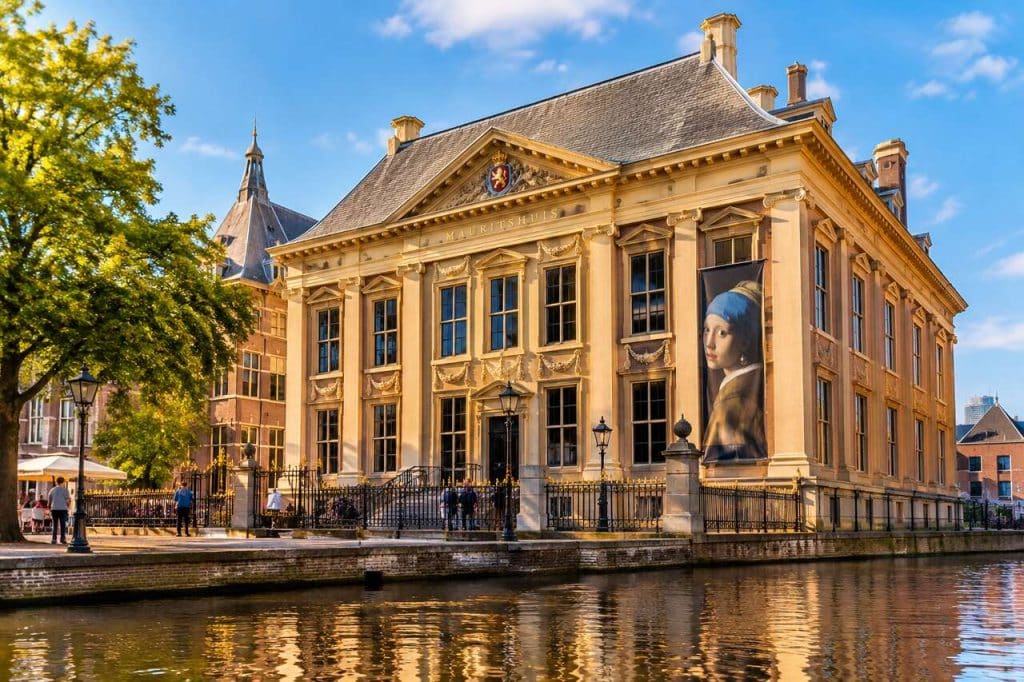 Exploration artistique : secrets cachés du mauritshuis
