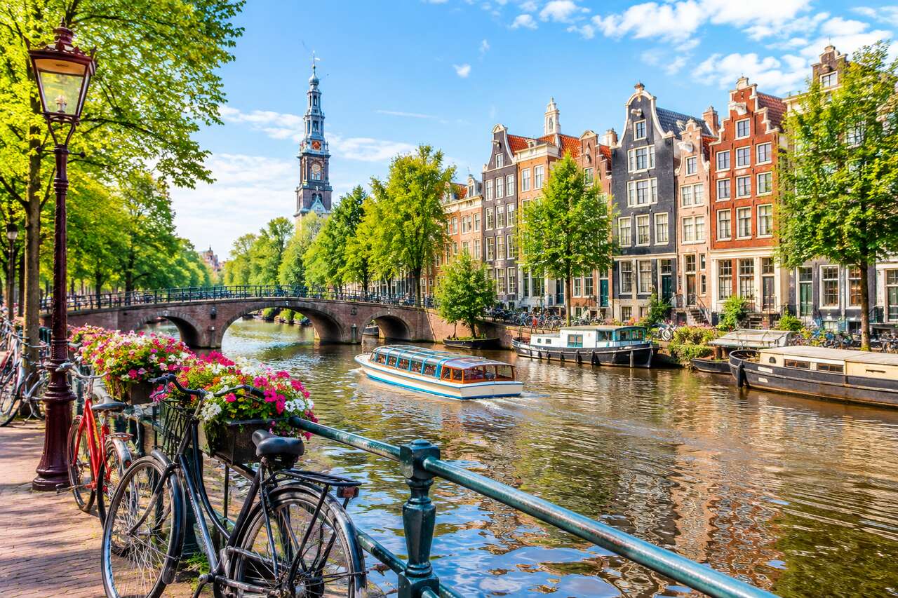 Visiter Amsterdam à pied : top des incontournables à découvrir