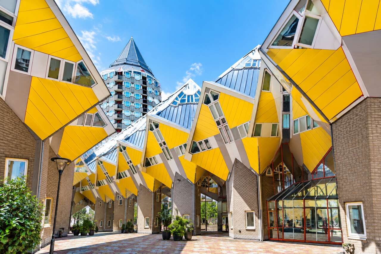 Les secrets géométriques des maisons cubiques de Rotterdam