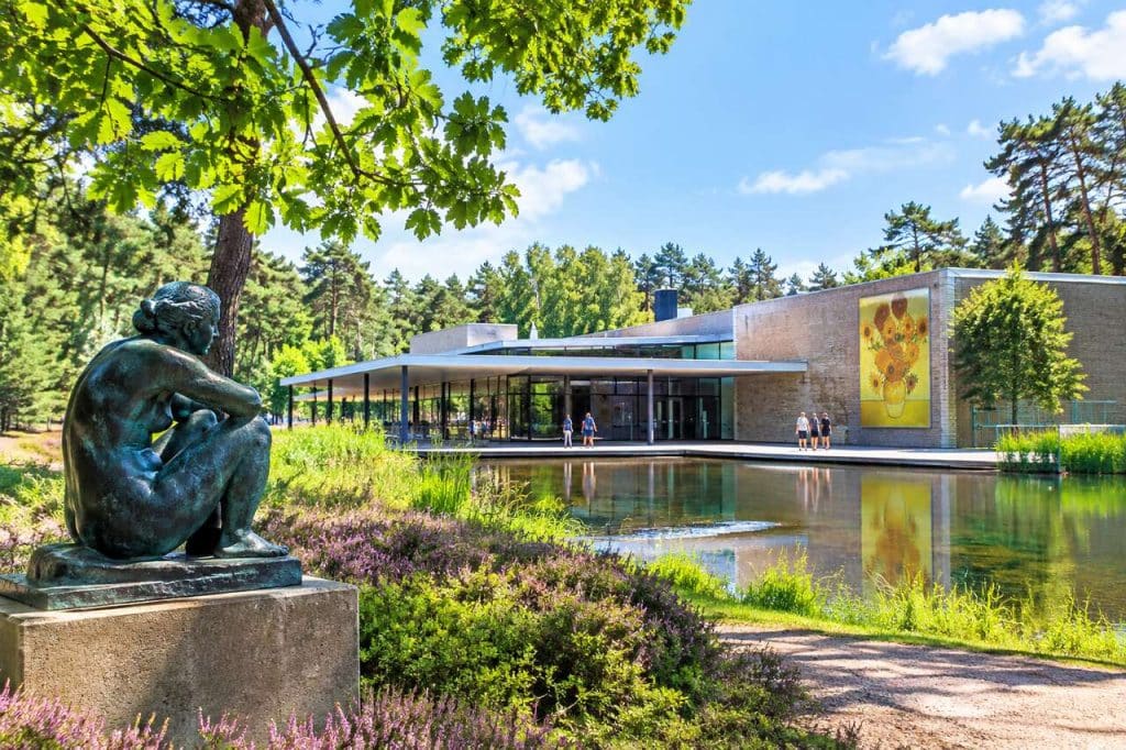 Exploration au cœur de l'art : le musée Kröller-Müller et la splendeur du parc national Hoge Veluwe